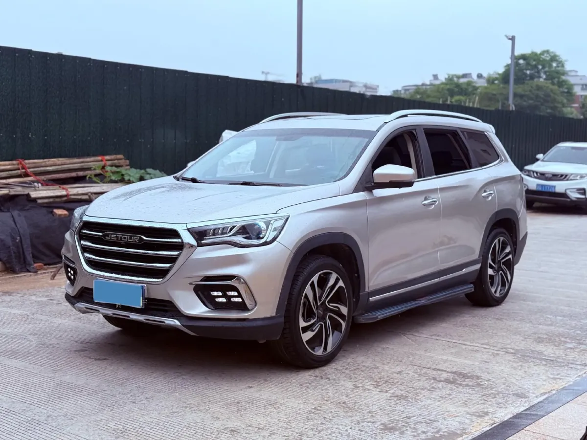 2019 Jetour X90 1.5T 147HP L4 6MT,autocango,china used car exporter,china ev exporter,chinese used car exporter,chinese used ev exporter