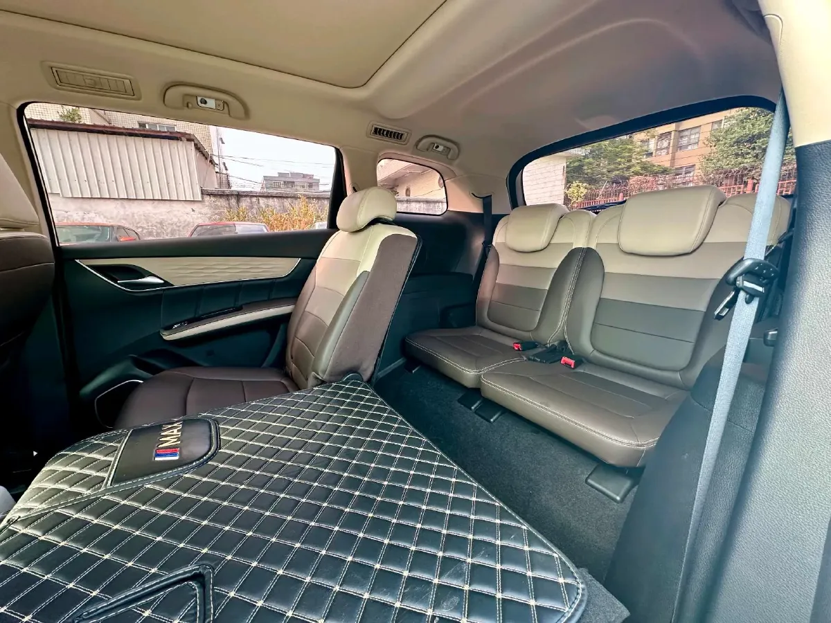 2022 Exceed LXC-DM 1.5T 156HP L4 3DHT PHEV 19.27KWH,autocango,china used car exporter,china ev exporter,chinese used car exporter,chinese used ev exporter