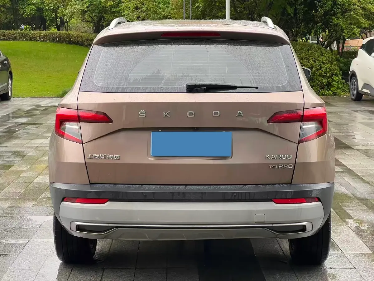 2019 Skoda Karoq 1.4T 150HP L4 7DCT,autocango,china used car exporter,china ev exporter,chinese used car exporter,chinese used ev exporter