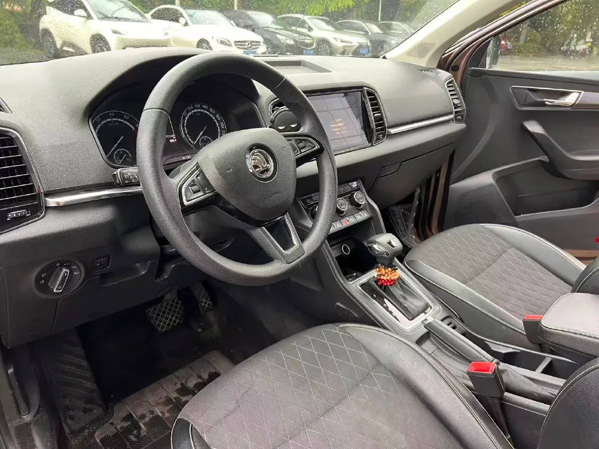 2019 Skoda Karoq 1.4T 150HP L4 7DCT,autocango,china used car exporter,china ev exporter,chinese used car exporter,chinese used ev exporter