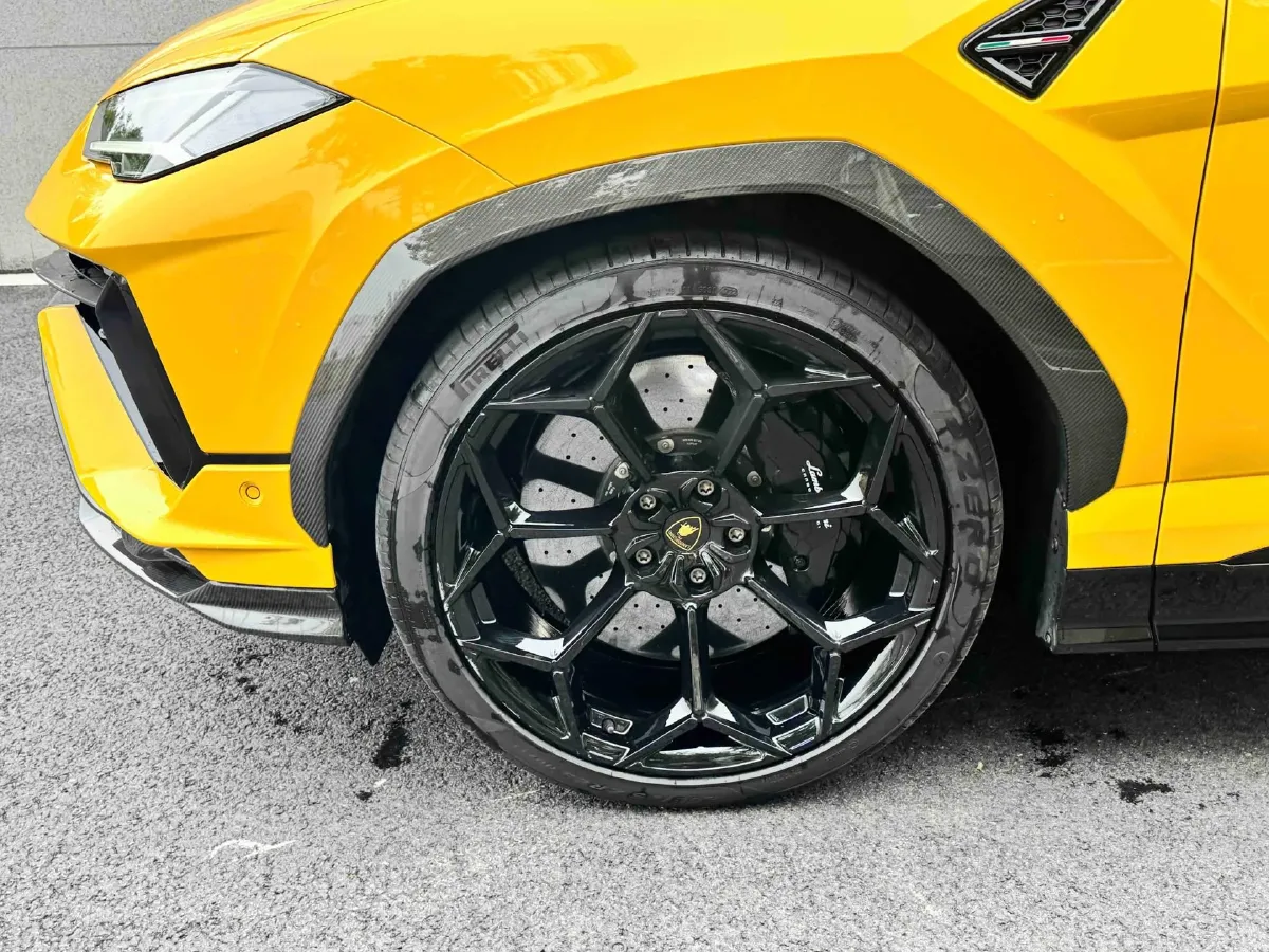 2022 Lamborghini Urus 4.0T 641HP V8 8AT,autocango,china used car exporter,china ev exporter,chinese used car exporter,chinese used ev exporter