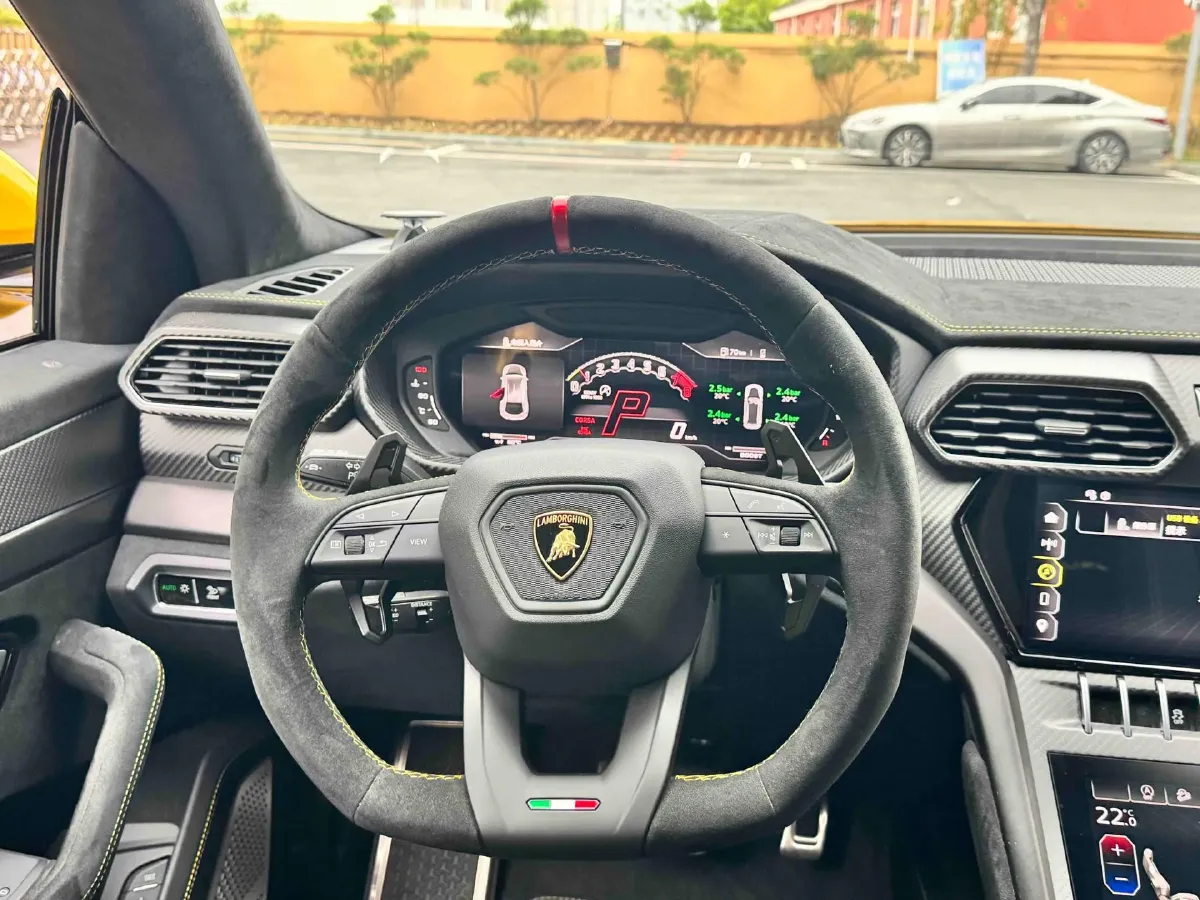 2022 Lamborghini Urus 4.0T 641HP V8 8AT,autocango,china used car exporter,china ev exporter,chinese used car exporter,chinese used ev exporter