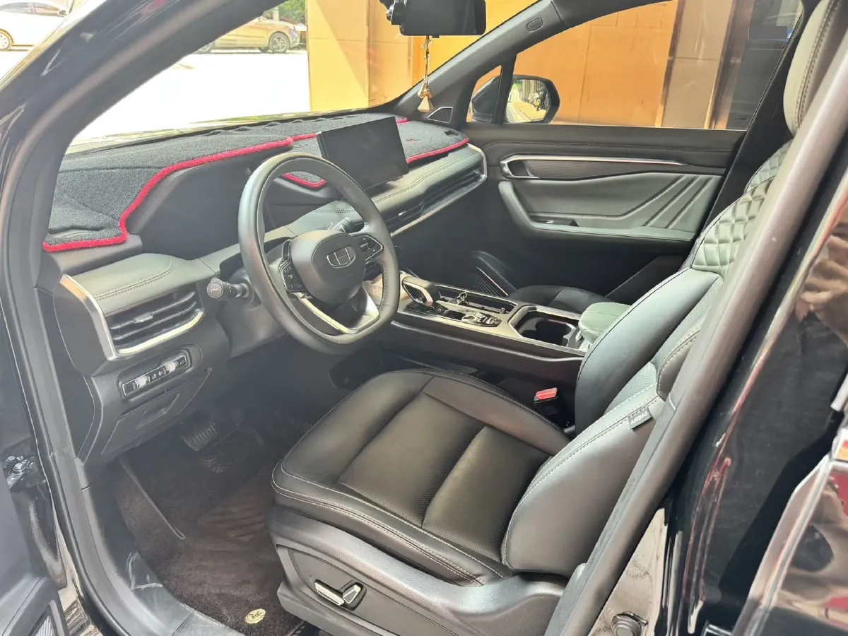 2023 Geely Okavango L 2.0T 218HP L4 7DCT,autocango,china used car exporter,china ev exporter,chinese used car exporter,chinese used ev exporter