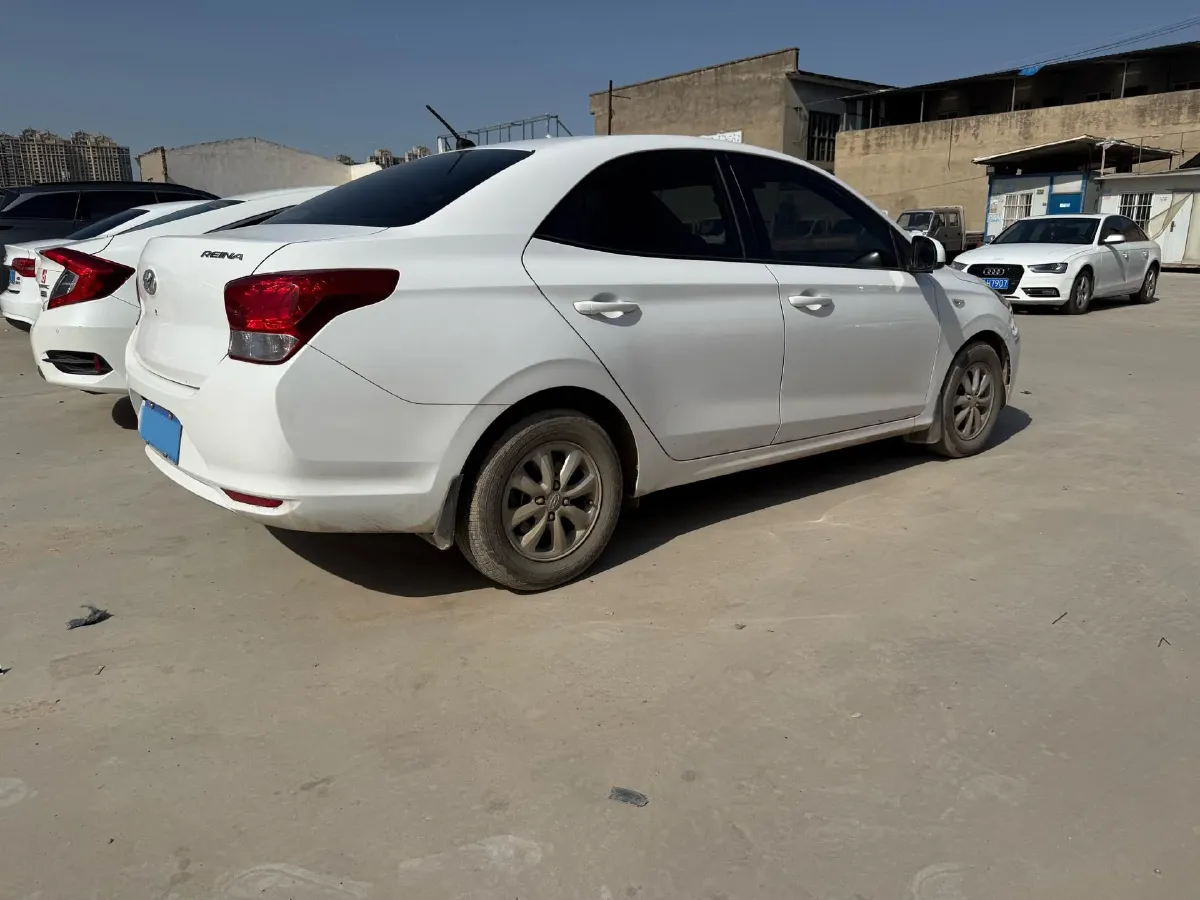 2017 Hyundai Reina 1.4L 95HP L4 5MT,autocango,china used car exporter,china ev exporter,chinese used car exporter,chinese used ev exporter