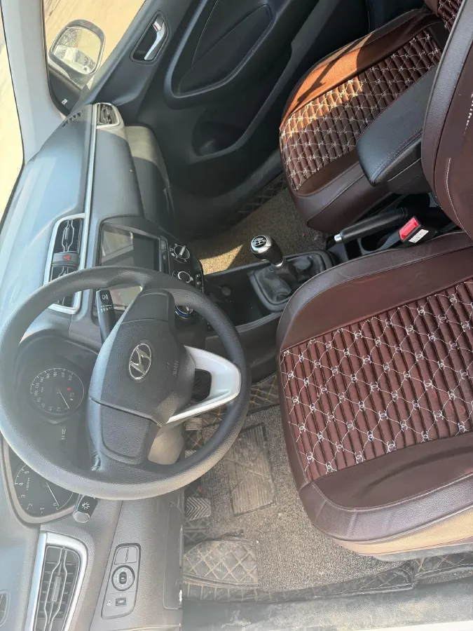 2017 Hyundai Reina 1.4L 95HP L4 5MT,autocango,china used car exporter,china ev exporter,chinese used car exporter,chinese used ev exporter