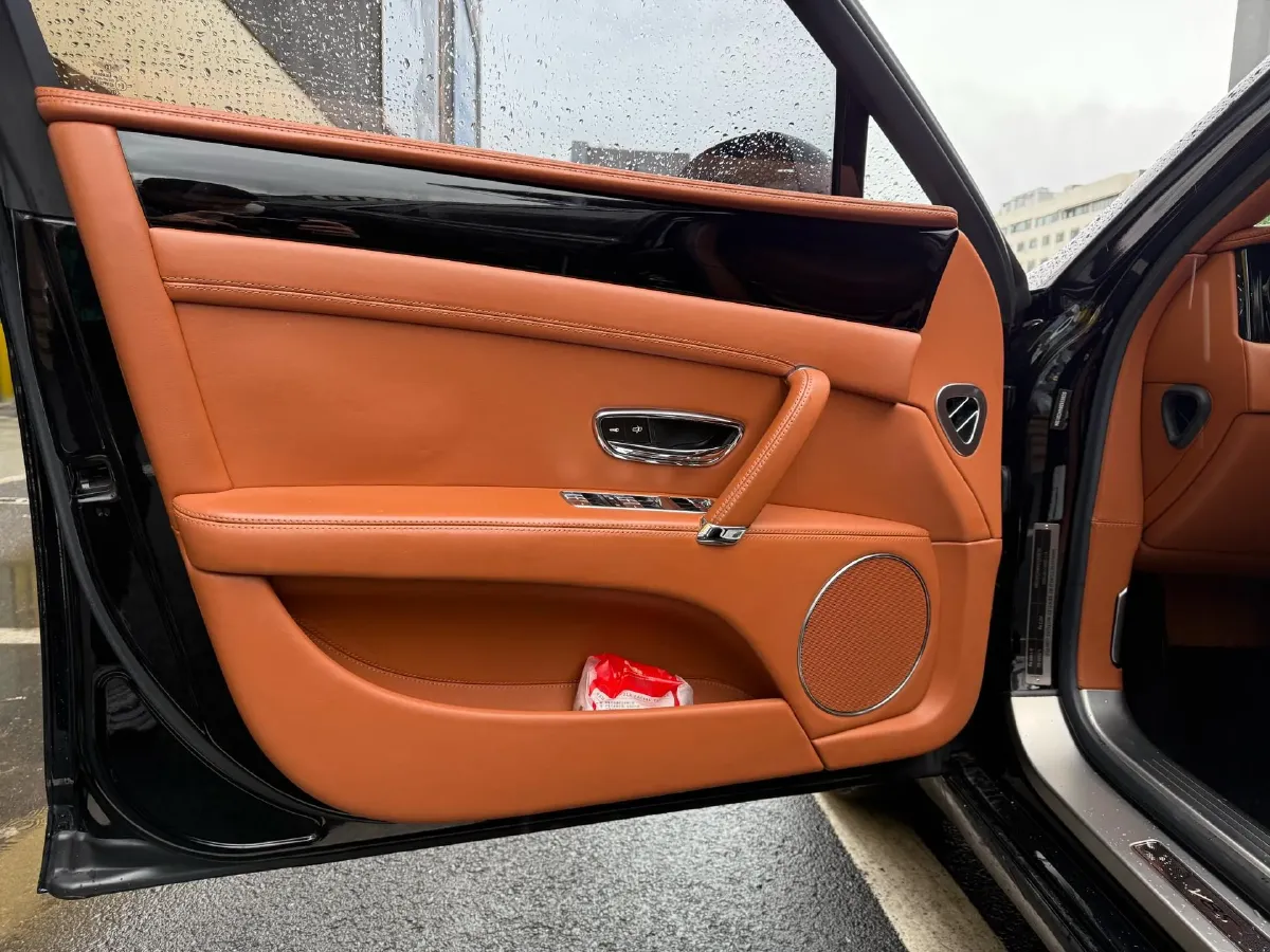 2017 Bentley Flying Spur 4.0T 528HP V8 8AT,autocango,china used car exporter,china ev exporter,chinese used car exporter,chinese used ev exporter