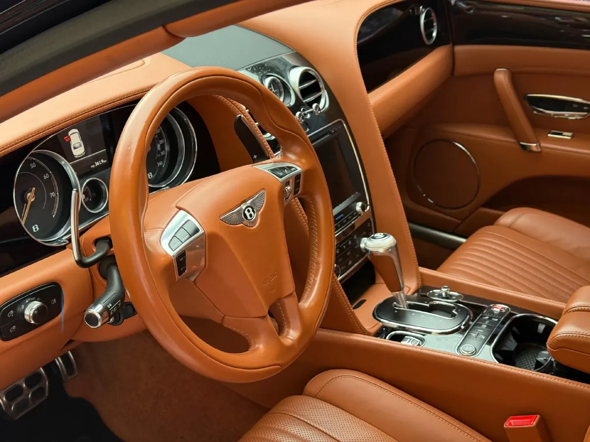 2017 Bentley Flying Spur 4.0T 528HP V8 8AT,autocango,china used car exporter,china ev exporter,chinese used car exporter,chinese used ev exporter