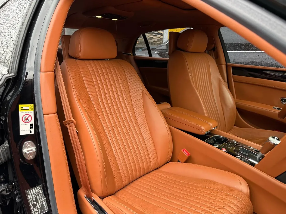 2017 Bentley Flying Spur 4.0T 528HP V8 8AT,autocango,china used car exporter,china ev exporter,chinese used car exporter,chinese used ev exporter