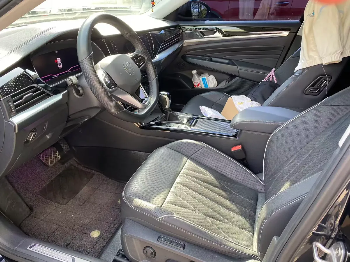 2023 Volkswagen Passat 2.0T 186HP L4 7DCT,autocango,china used car exporter,china ev exporter,chinese used car exporter,chinese used ev exporter