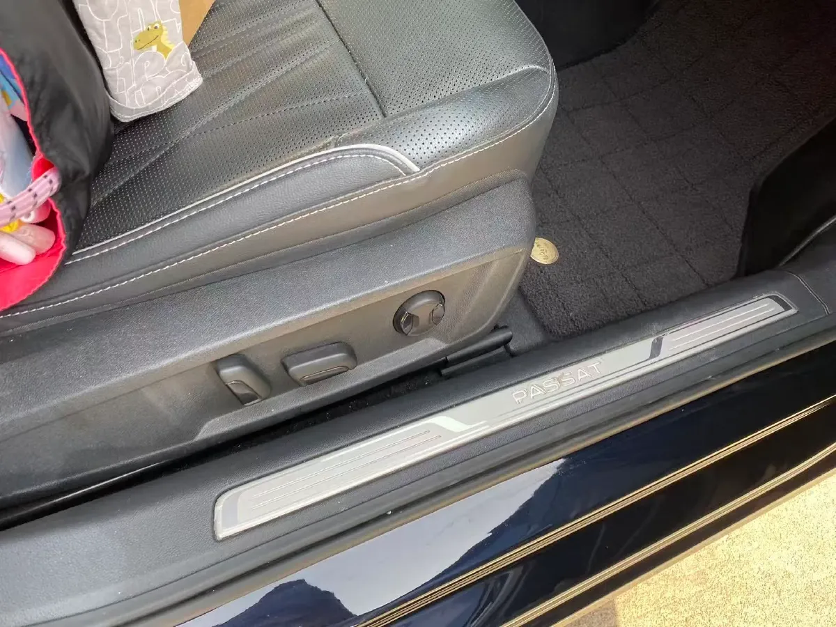 2023 Volkswagen Passat 2.0T 186HP L4 7DCT,autocango,china used car exporter,china ev exporter,chinese used car exporter,chinese used ev exporter