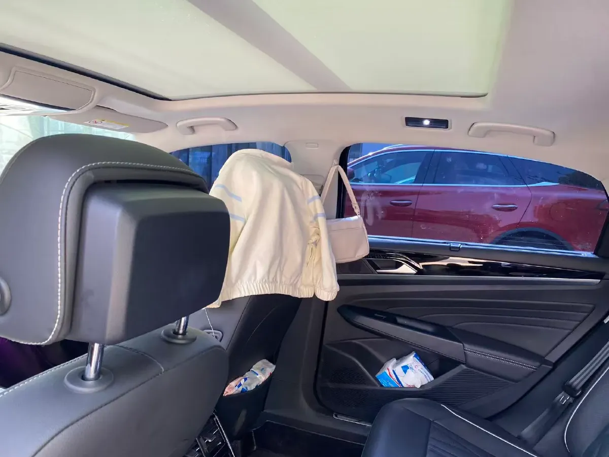 2023 Volkswagen Passat 2.0T 186HP L4 7DCT,autocango,china used car exporter,china ev exporter,chinese used car exporter,chinese used ev exporter