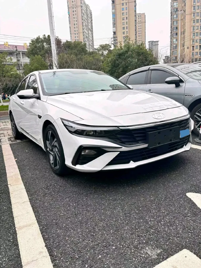2022 Hyundai Elantra 1.5L 115HP L4 CVT,autocango,china used car exporter,china ev exporter,chinese used car exporter,chinese used ev exporter