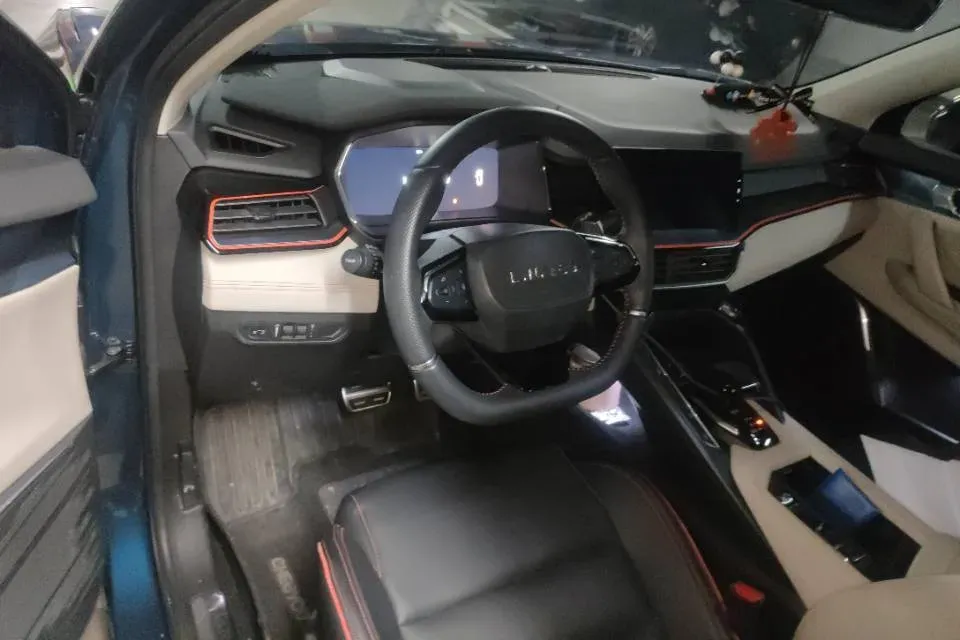 2020 LYNK&CO 06 1.5T 177HP L3 7DCT,autocango,china used car exporter,china ev exporter,chinese used car exporter,chinese used ev exporter