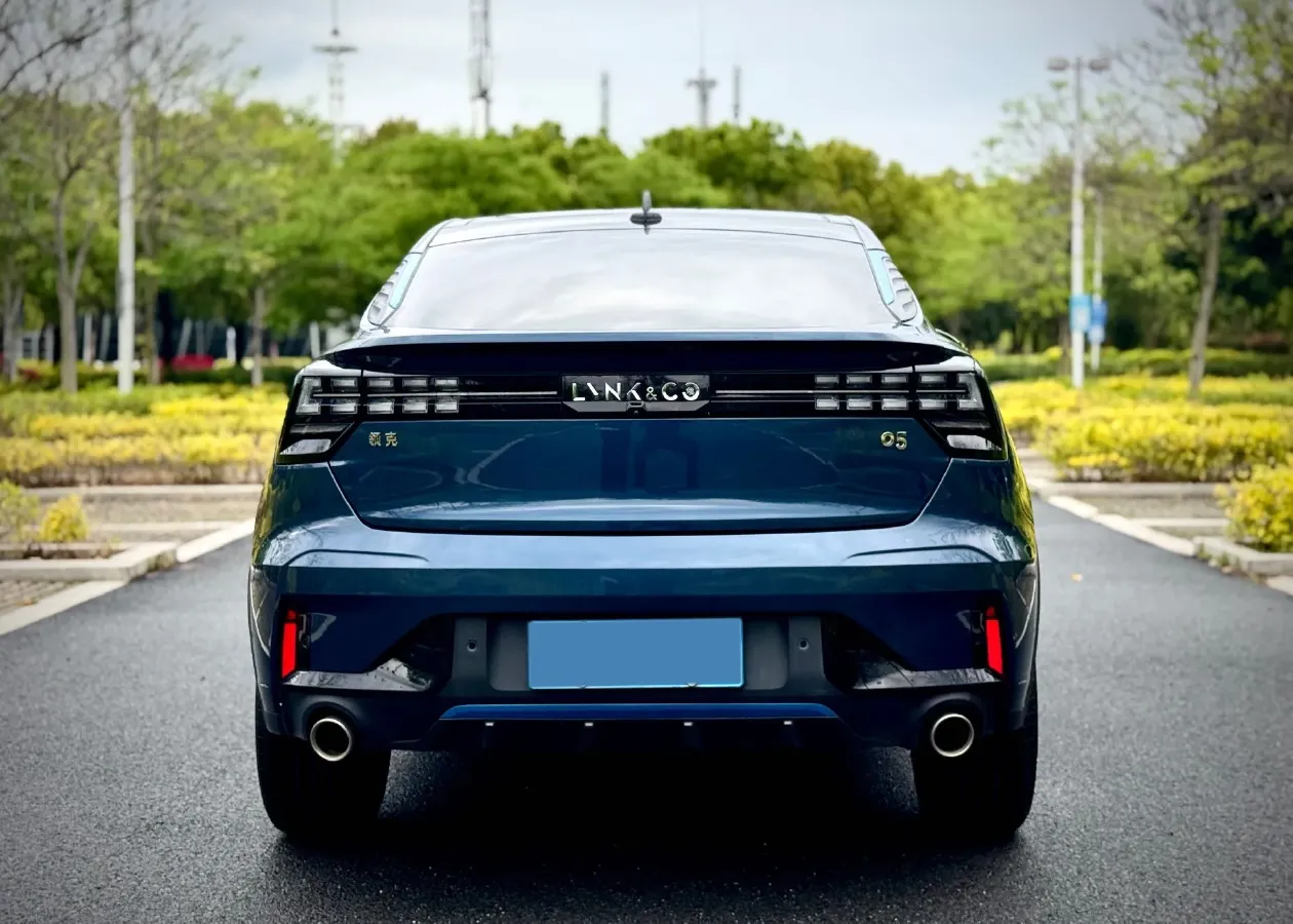 2022 LYNK&CO 05 2.0T 254HP L4 8AT,autocango,china used car exporter,china ev exporter,chinese used car exporter,chinese used ev exporter