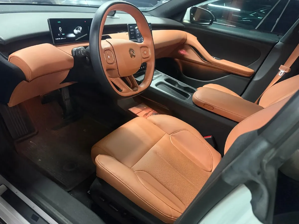 2022 JunTian HeiWuShi Youth 2.0T 203HP L4 6AT,autocango,china used car exporter,china ev exporter,chinese used car exporter,chinese used ev exporter