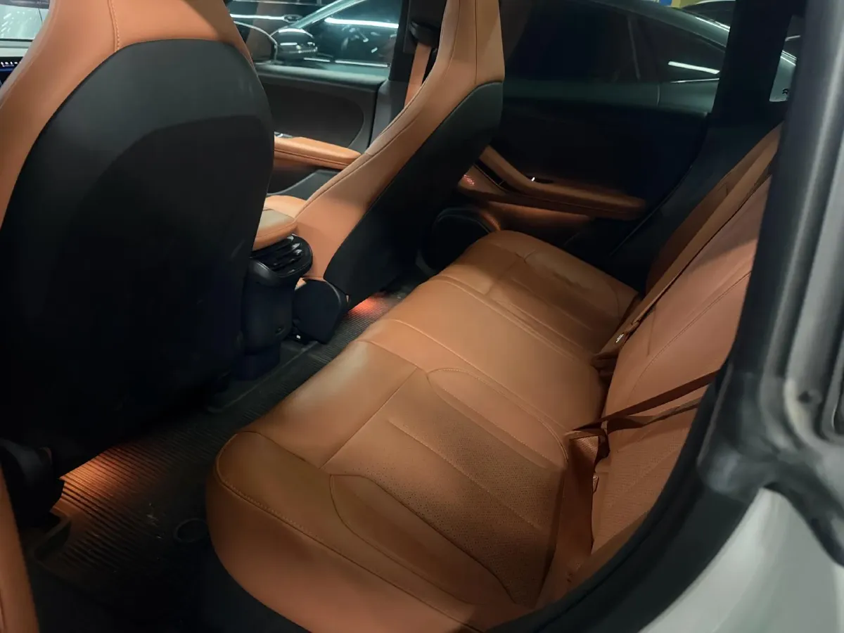 2022 JunTian HeiWuShi Youth 2.0T 203HP L4 6AT,autocango,china used car exporter,china ev exporter,chinese used car exporter,chinese used ev exporter