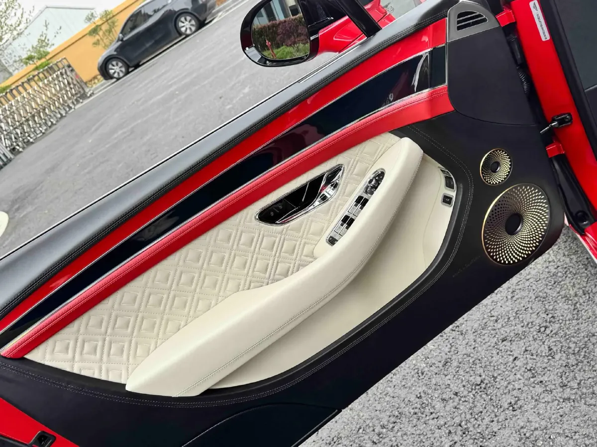 2020 Bentley Continental 4.0T 549HP V8 8DCT,autocango,china used car exporter,china ev exporter,chinese used car exporter,chinese used ev exporter