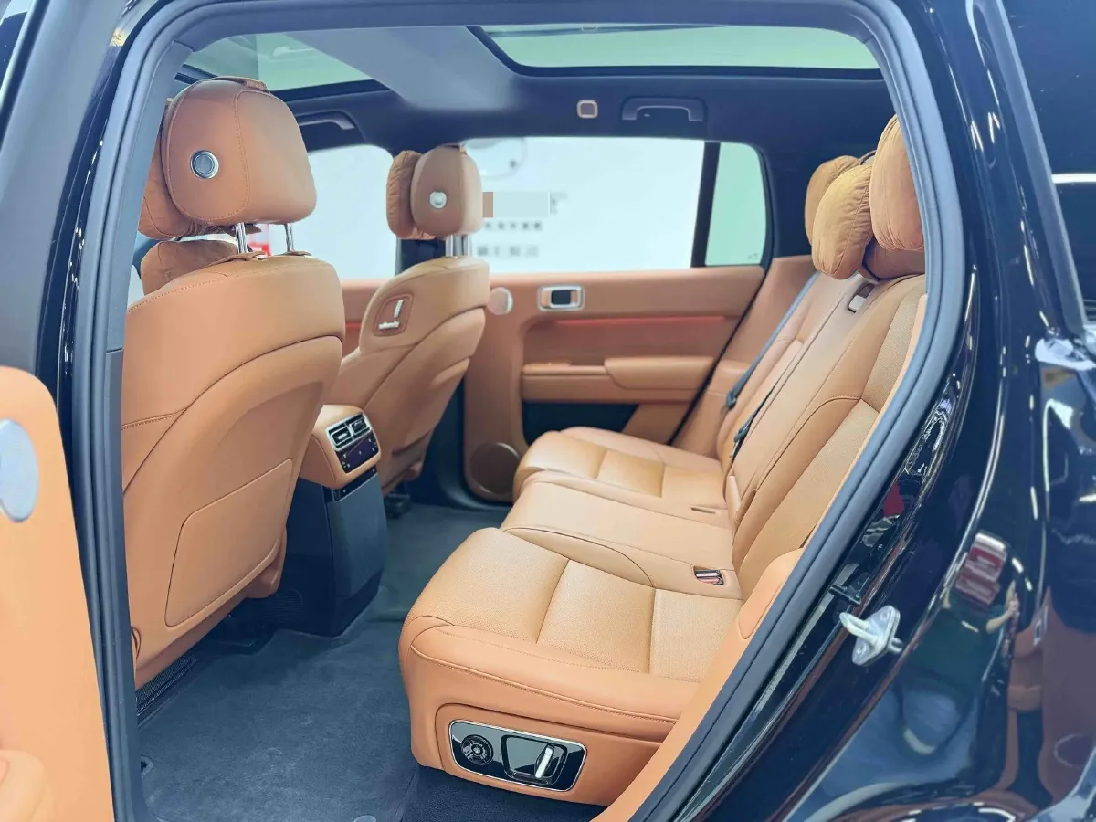 2024 Li L8 Range Extended 154HP REEV 42.8KWH,autocango,china used car exporter,china ev exporter,chinese used car exporter,chinese used ev exporter