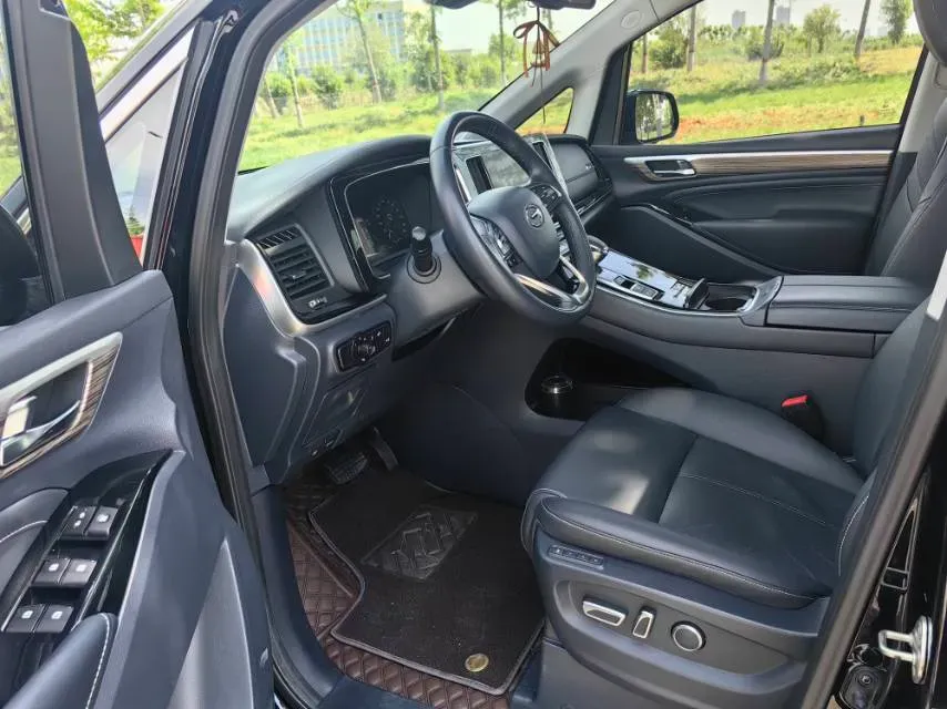 2021 GAC Trumpchi M8 2.0T 252HP L4 8AT,autocango,china used car exporter,china ev exporter,chinese used car exporter,chinese used ev exporter