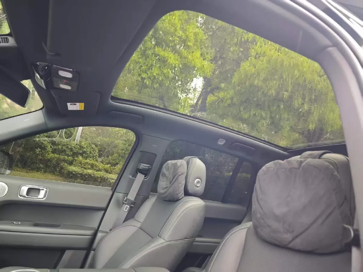 2024 Li L6 Range Extended 154HP L4 REEV 36.8KWH,autocango,china used car exporter,china ev exporter,chinese used car exporter,chinese used ev exporter