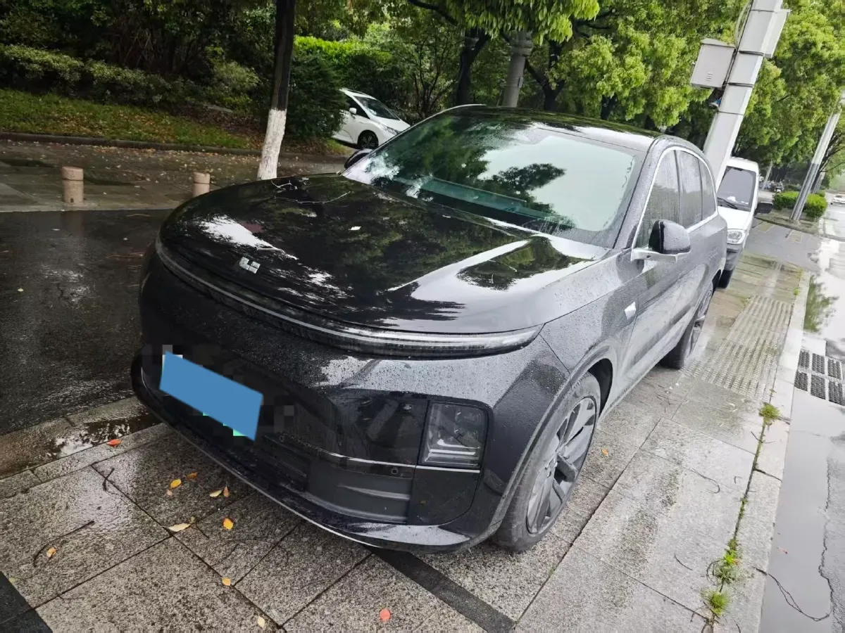 2024 Li L6 Range Extended 154HP L4 REEV 36.8KWH,autocango,china used car exporter,china ev exporter,chinese used car exporter,chinese used ev exporter