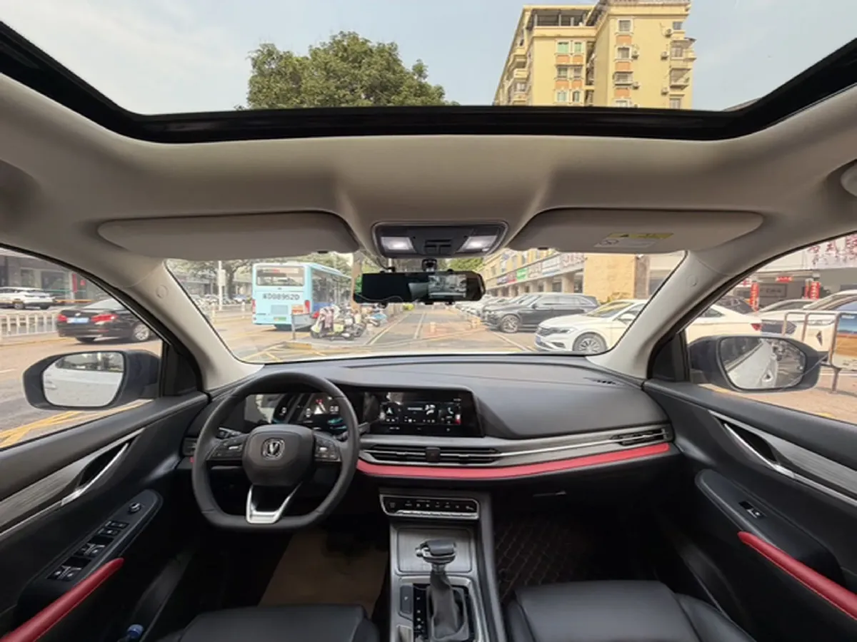 2021 ChangAn CS55 Plus 1.5T 180HP L4 7DCT,autocango,china used car exporter,china ev exporter,chinese used car exporter,chinese used ev exporter