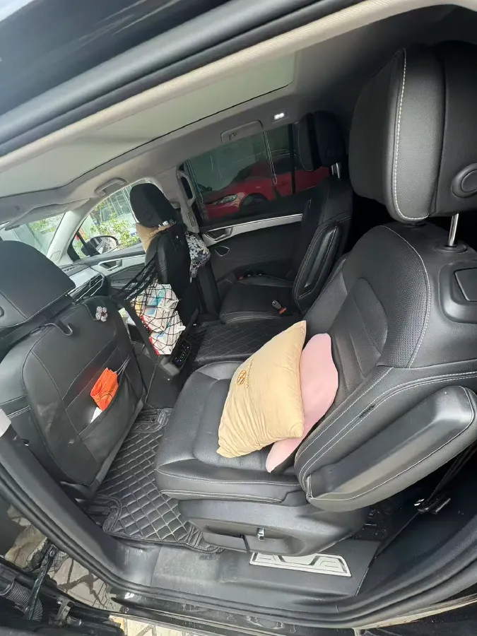 2022 Volkswagen Talagon 2.0T 220HP L4 7DCT,autocango,china used car exporter,china ev exporter,chinese used car exporter,chinese used ev exporter