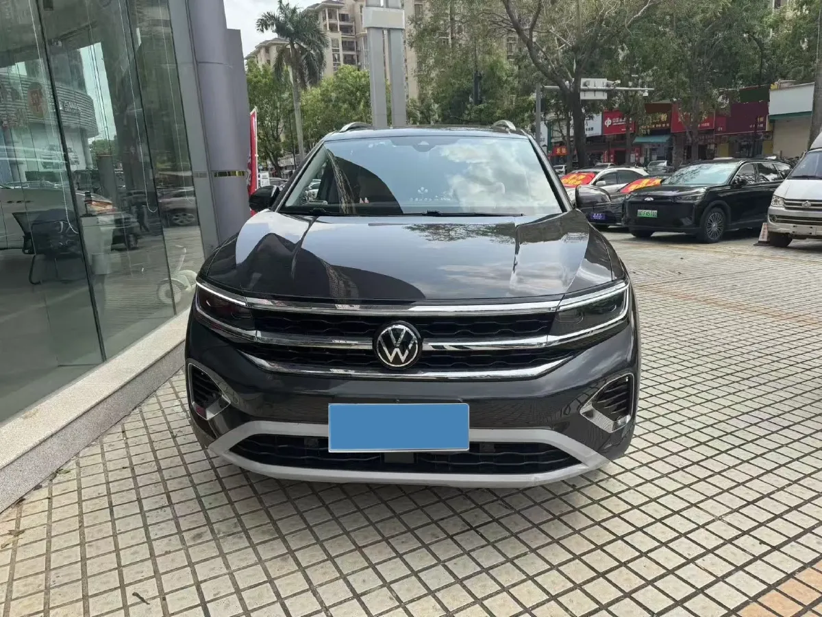 2022 Volkswagen Talagon 2.0T 220HP L4 7DCT,autocango,china used car exporter,china ev exporter,chinese used car exporter,chinese used ev exporter