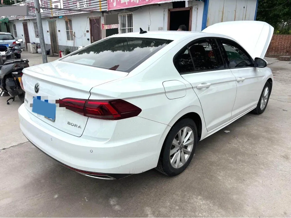 2021 Volkswagen Bora 1.5L 113HP L4 5MT,autocango,china used car exporter,china ev exporter,chinese used car exporter,chinese used ev exporter