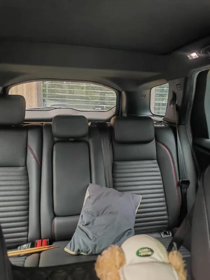 2021 Land Rover Discovery Sport 2.0T 249HP L4 9AT,autocango,china used car exporter,china ev exporter,chinese used car exporter,chinese used ev exporter