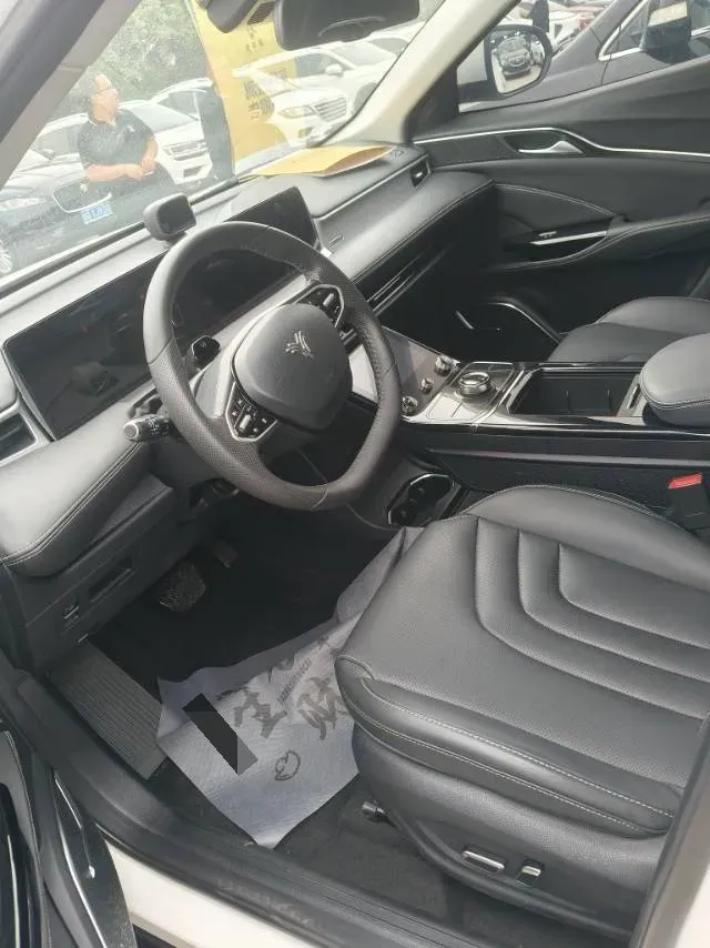 2021 GAC Trumpchi M6 1.5T 169HP L4 7DCT,autocango,china used car exporter,china ev exporter,chinese used car exporter,chinese used ev exporter