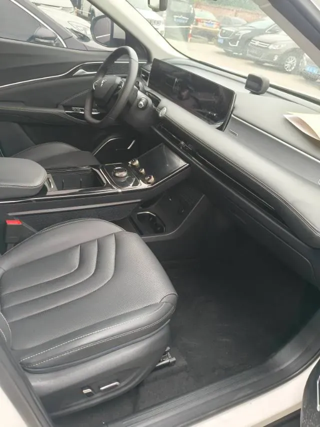 2021 GAC Trumpchi M6 1.5T 169HP L4 7DCT,autocango,china used car exporter,china ev exporter,chinese used car exporter,chinese used ev exporter