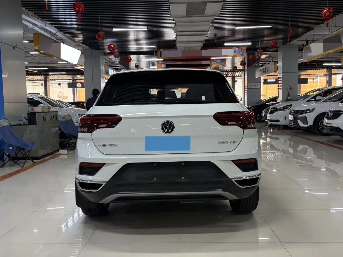 2022 Volkswagen T-Roc 1.4T 150HP L4 7DCT,autocango,china used car exporter,china ev exporter,chinese used car exporter,chinese used ev exporter