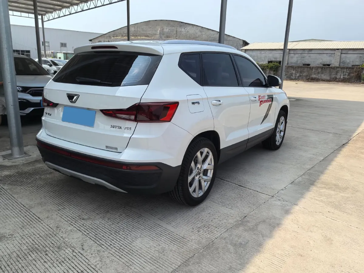 2022 Jetta VS5 1.4T 150HP L4 5MT,autocango,china used car exporter,china ev exporter,chinese used car exporter,chinese used ev exporter