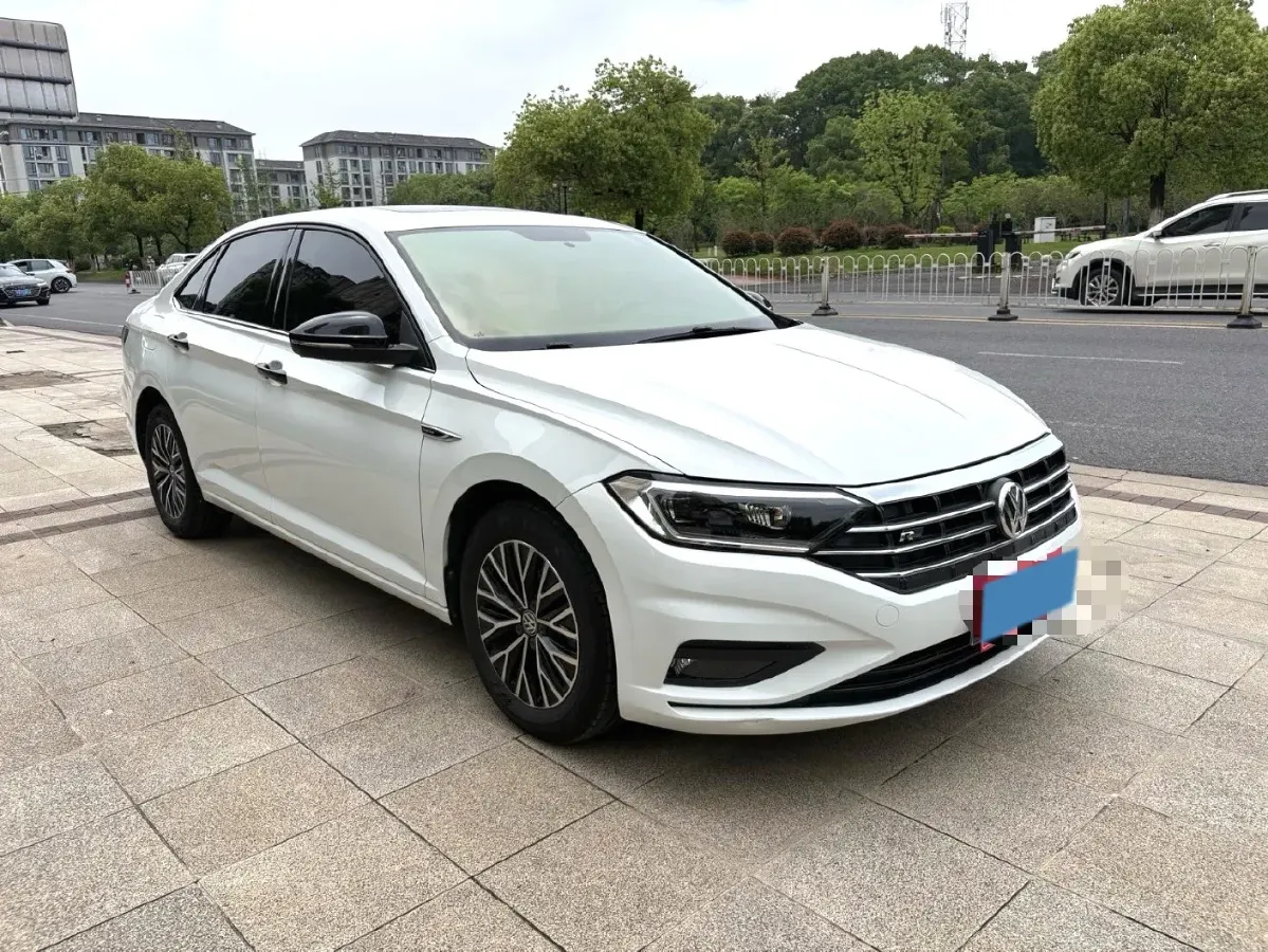 2023 Volkswagen Lavida 1.5L 113HP L4 6AT,autocango,china used car exporter,china ev exporter,chinese used car exporter,chinese used ev exporter