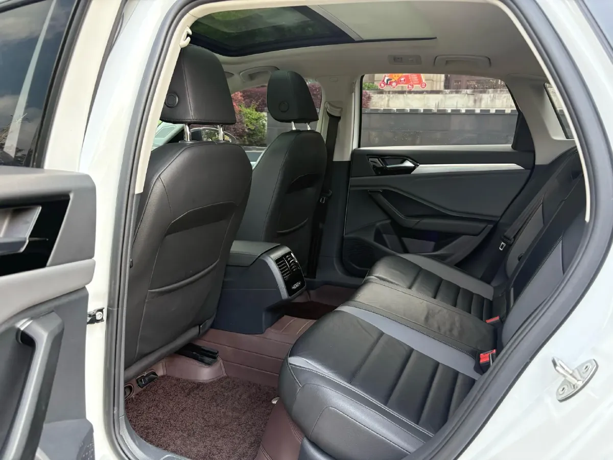 2023 Volkswagen Lavida 1.5L 113HP L4 6AT,autocango,china used car exporter,china ev exporter,chinese used car exporter,chinese used ev exporter