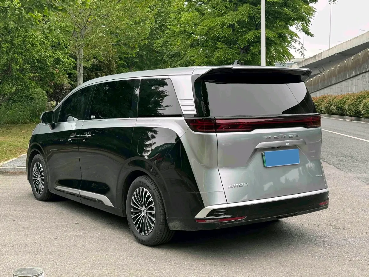 2022 Mercedes-Benz GLC Class 2.0T 197HP L4 9AT,autocango,china used car exporter,china ev exporter,chinese used car exporter,chinese used ev exporter