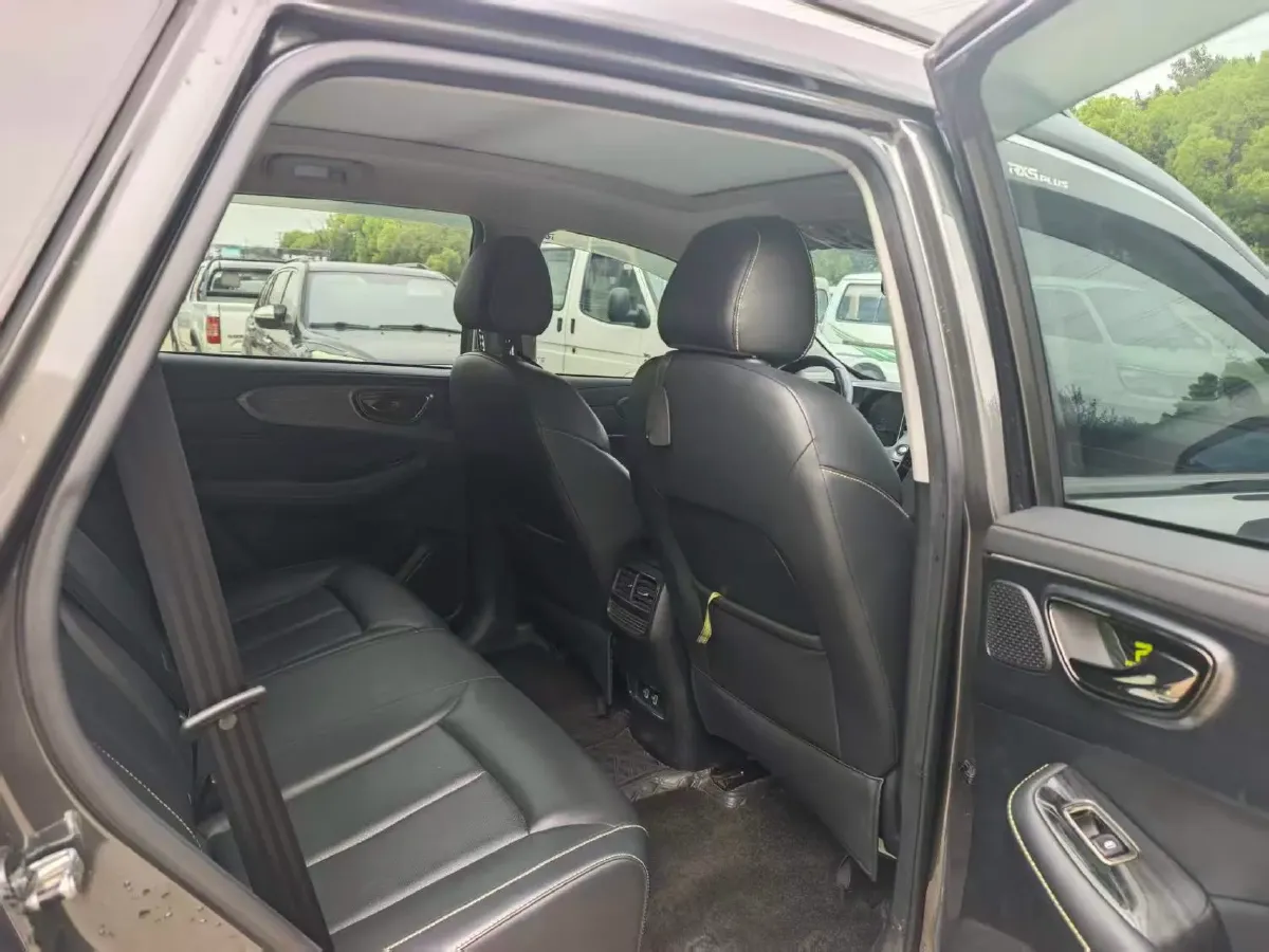 2021 Roewe RX5 1.5T 181HP L4 7DCT,autocango,china used car exporter,china ev exporter,chinese used car exporter,chinese used ev exporter