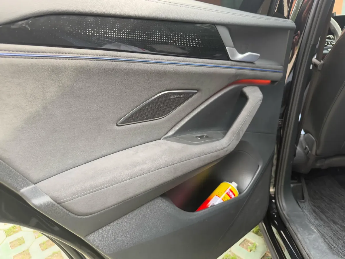 2024 Volkswagen Tiguan L 2.0T 186HP L4 7DCT,autocango,china used car exporter,china ev exporter,chinese used car exporter,chinese used ev exporter