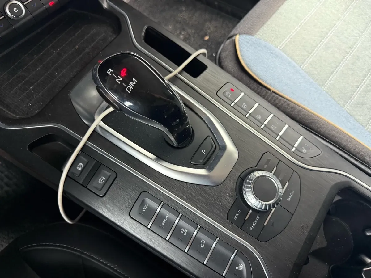 2020 WEY VV5 1.5T 171HP L4 7DCT,autocango,china used car exporter,china ev exporter,chinese used car exporter,chinese used ev exporter