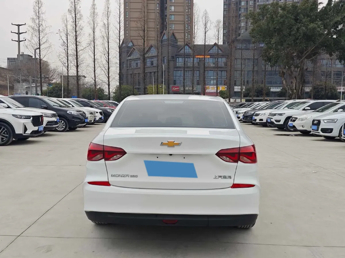 2022 Chevrolet Monza 1.5L 113HP L4 6AT,autocango,china used car exporter,china ev exporter,chinese used car exporter,chinese used ev exporter