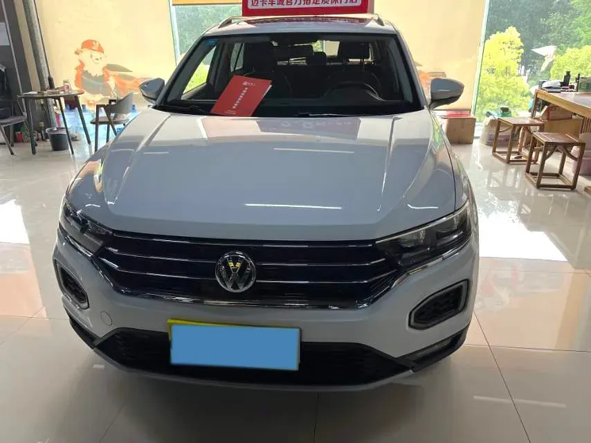 2020 Volkswagen T-Roc 1.4T 131HP L4 7DCT,autocango,china used car exporter,china ev exporter,chinese used car exporter,chinese used ev exporter