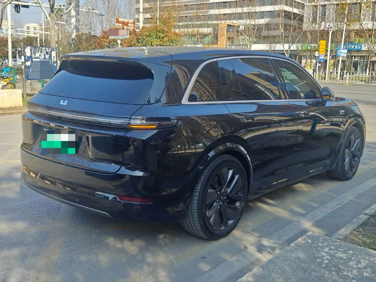 2024 Li L8 Range Extended 154HP REEV 42.8KWH,autocango,china used car exporter,china ev exporter,chinese used car exporter,chinese used ev exporter