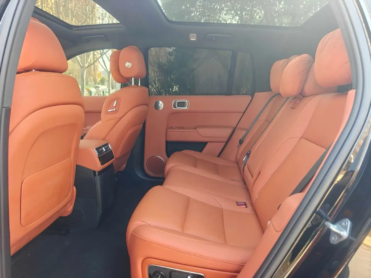 2024 Li L8 Range Extended 154HP REEV 42.8KWH,autocango,china used car exporter,china ev exporter,chinese used car exporter,chinese used ev exporter