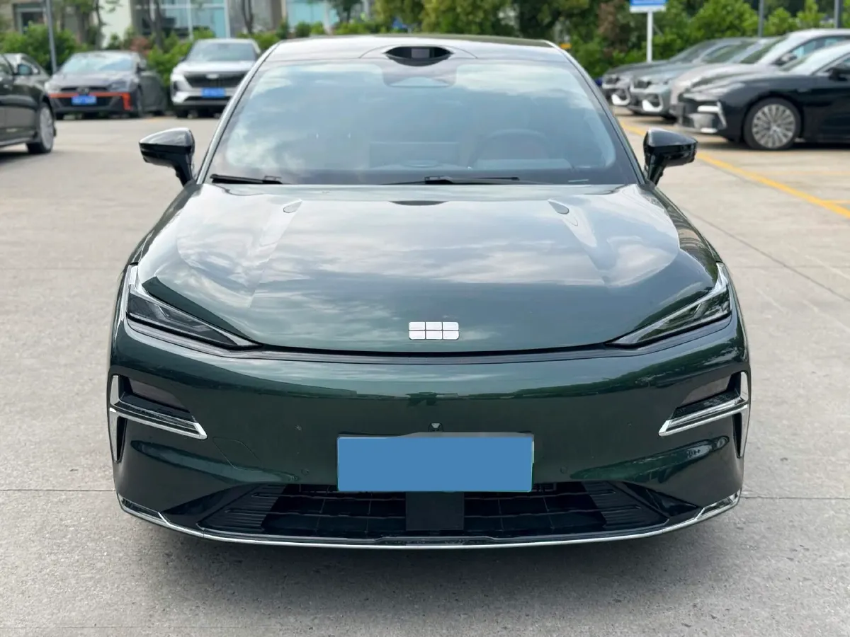 2025 Geely Galaxy Starshine 8 1.5T 163HP L4 3DHT PHEV 27.69KWH,autocango,china used car exporter,china ev exporter,chinese used car exporter,chinese used ev exporter