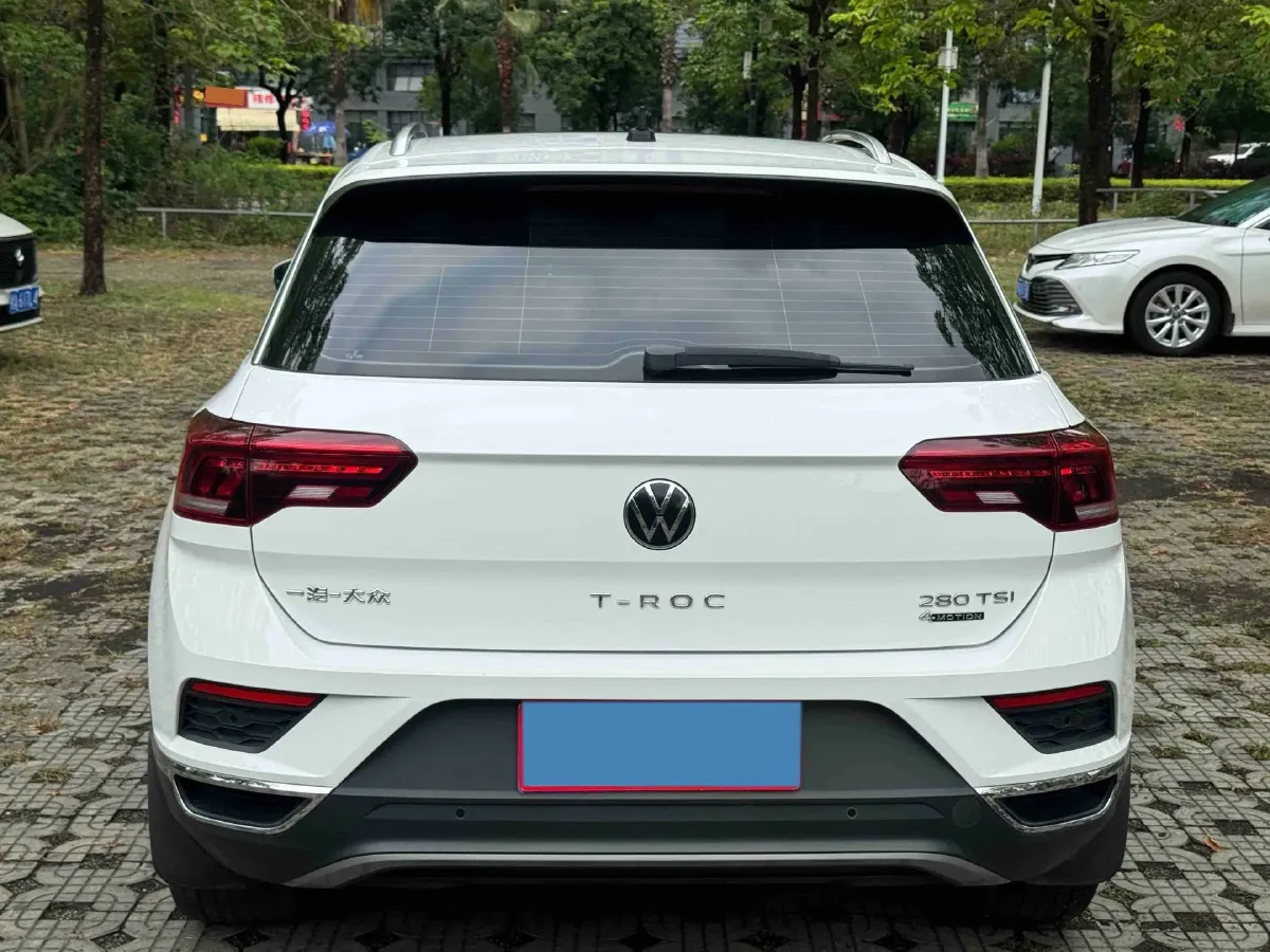 2021 Volkswagen T-Roc 1.4T 150HP L4 7DCT,autocango,china used car exporter,china ev exporter,chinese used car exporter,chinese used ev exporter