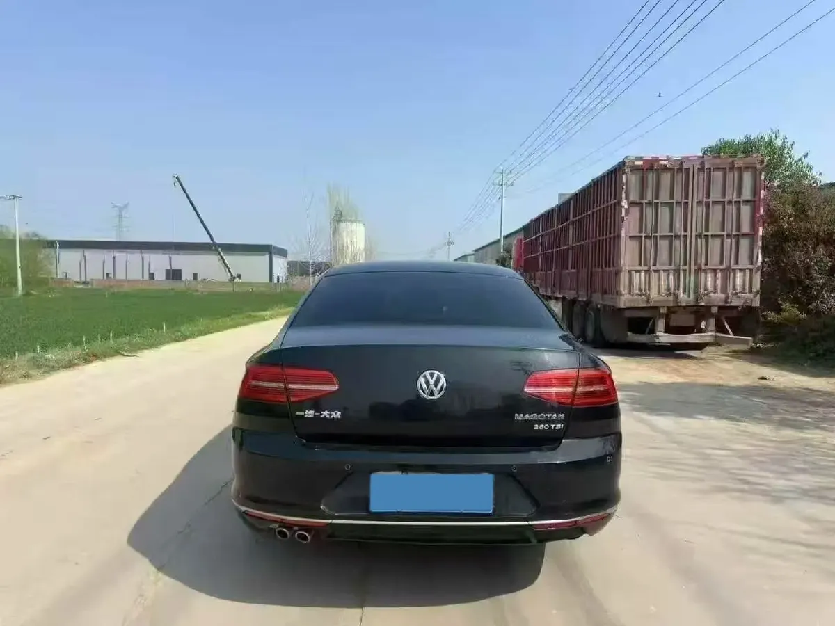 2019 Volkswagen Magotan 2.0T 186HP L4 7DCT,autocango,china used car exporter,china ev exporter,chinese used car exporter,chinese used ev exporter