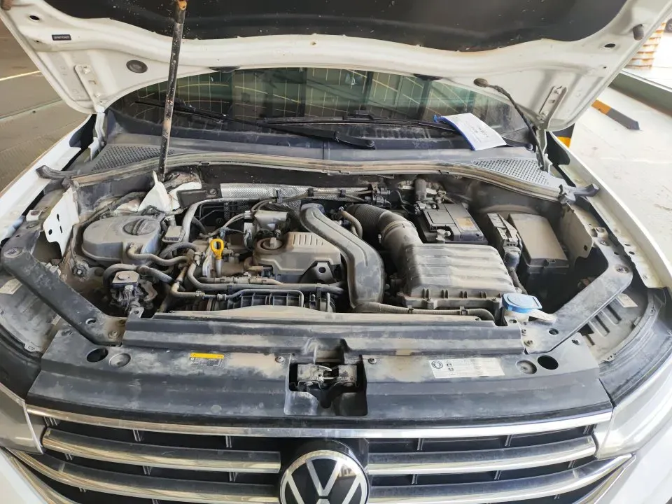 2023 Volkswagen Tiguan L 1.5T 160HP L4 7DCT,autocango,china used car exporter,china ev exporter,chinese used car exporter,chinese used ev exporter