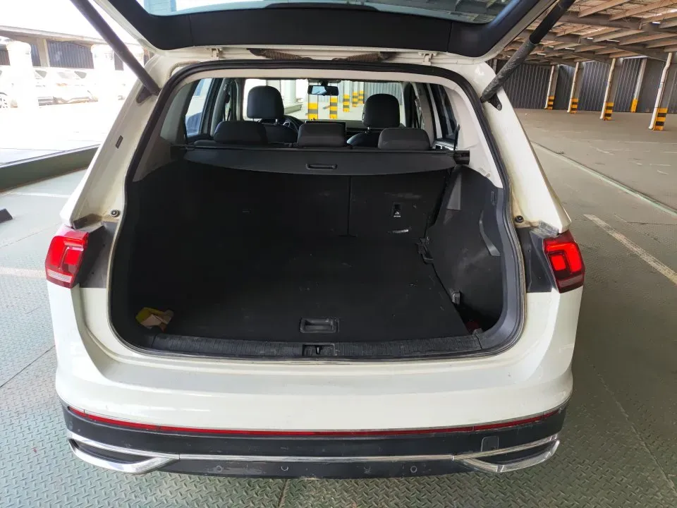 2023 Volkswagen Tiguan L 1.5T 160HP L4 7DCT,autocango,china used car exporter,china ev exporter,chinese used car exporter,chinese used ev exporter