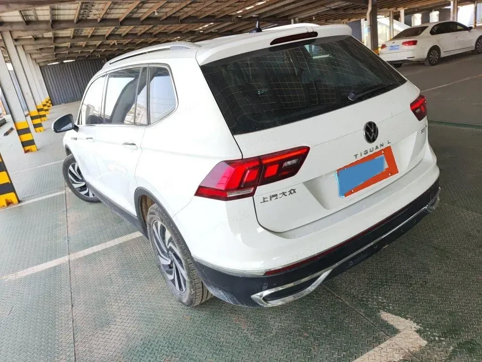 2023 Volkswagen Tiguan L 1.5T 160HP L4 7DCT,autocango,china used car exporter,china ev exporter,chinese used car exporter,chinese used ev exporter